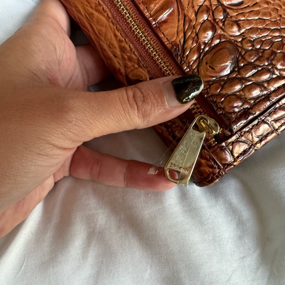 Brahmin ady wallet - Picture 2 of 8